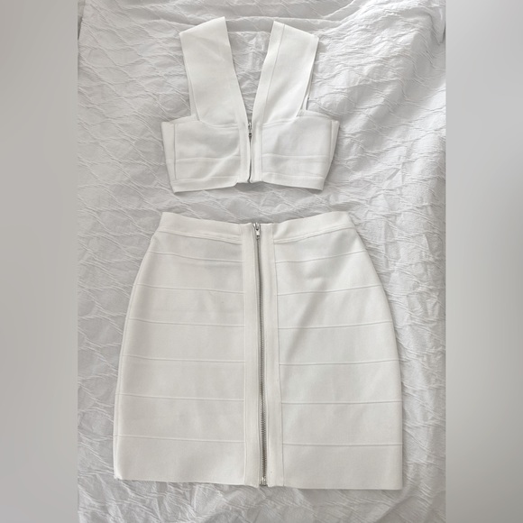 White two-piece set - Picture 2 of 4